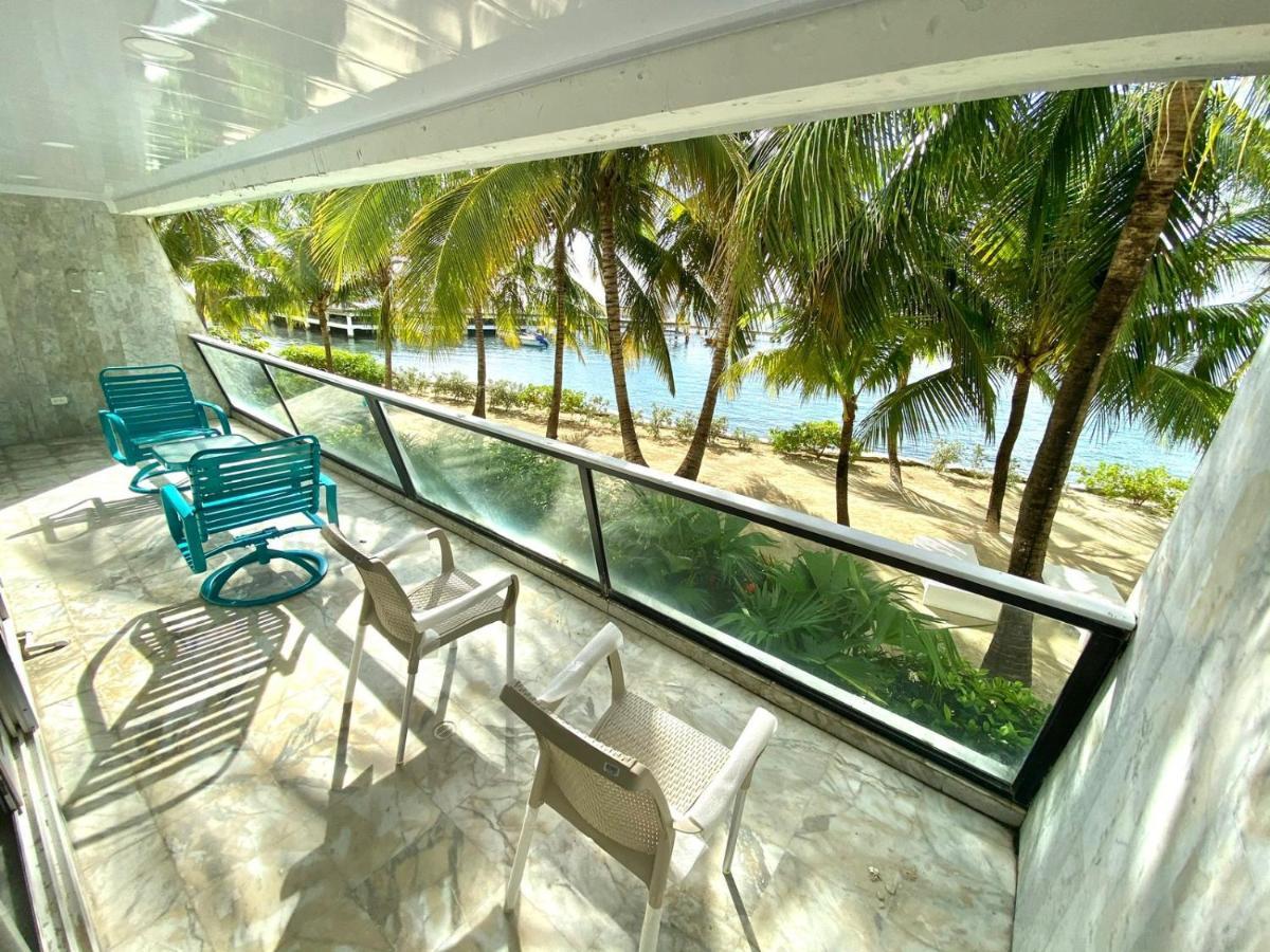 Exclusivos Apartamentos con playa privada San Andrés Exterior foto