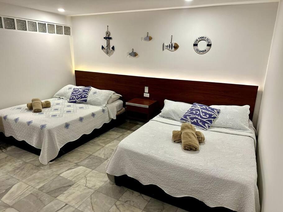 Exclusivos Apartamentos con playa privada San Andrés Exterior foto